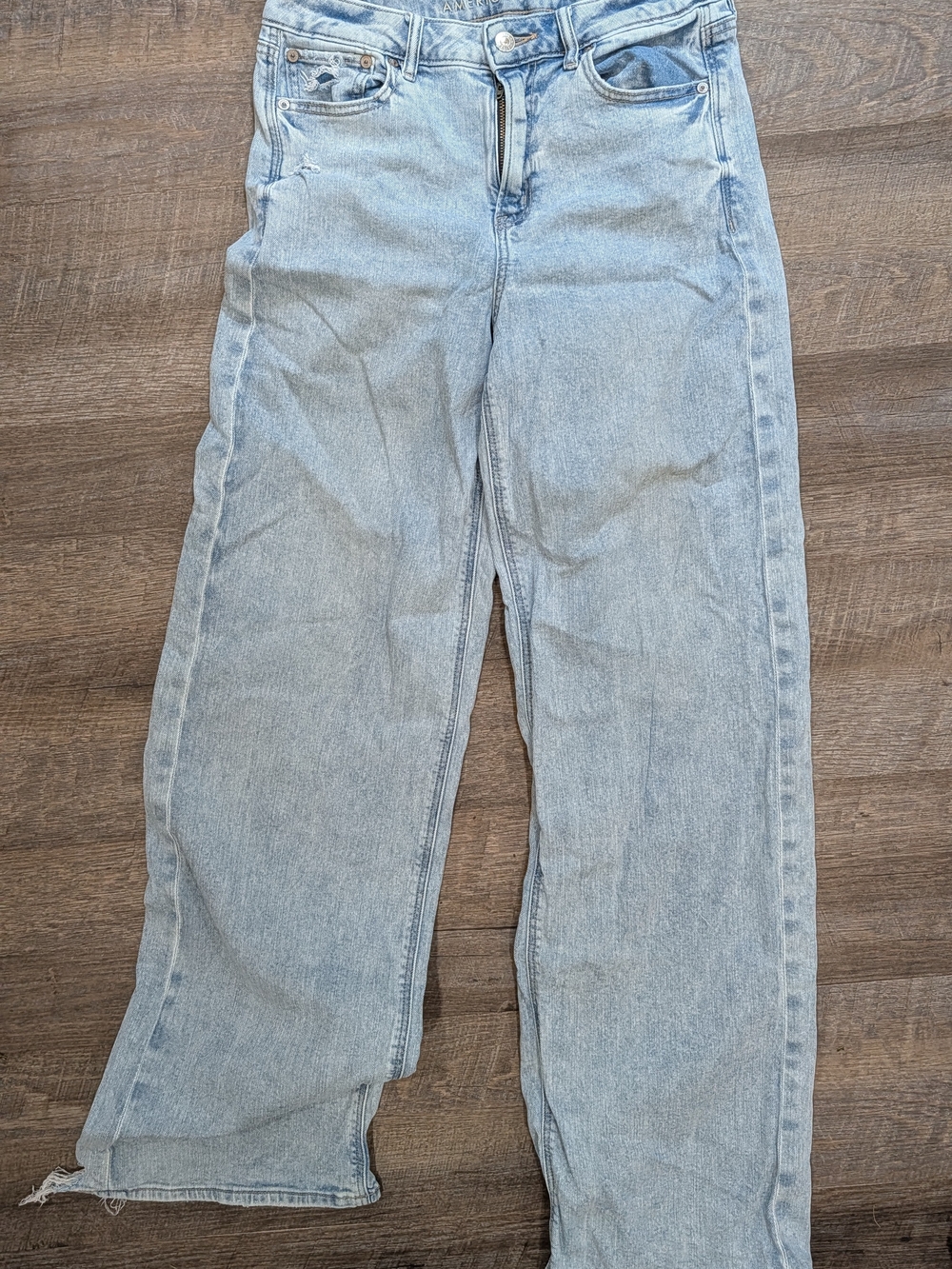 American Eagle Outfitters Light Blue Jeans